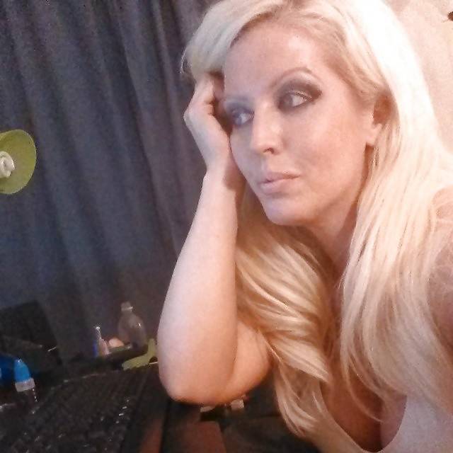 Ada Ela
